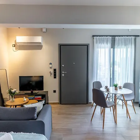 Phevos & Athena Luxury Suite With View In Nea Makri Exterior photo