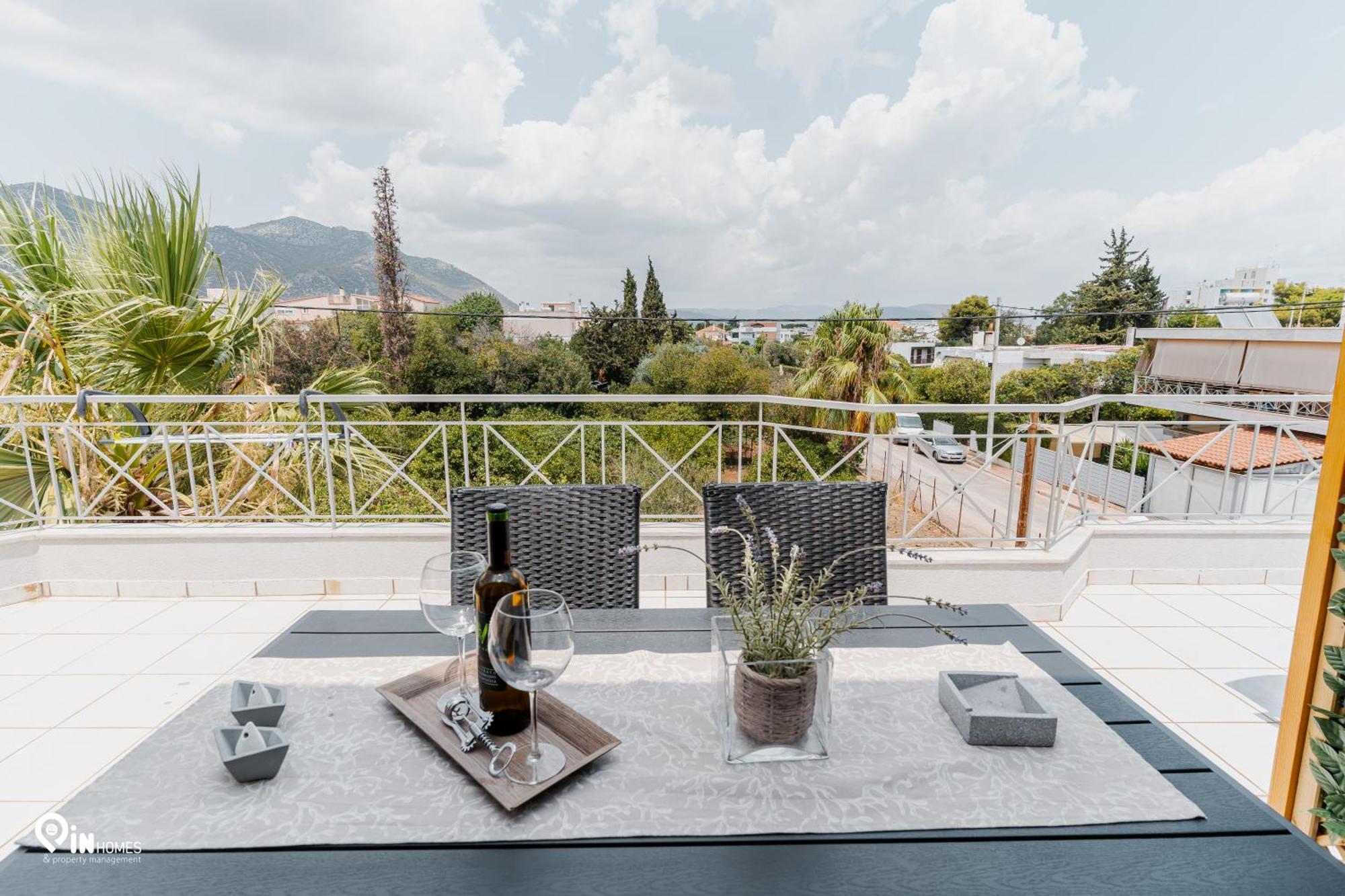 Phevos & Athena Luxury With View In Nea Makri