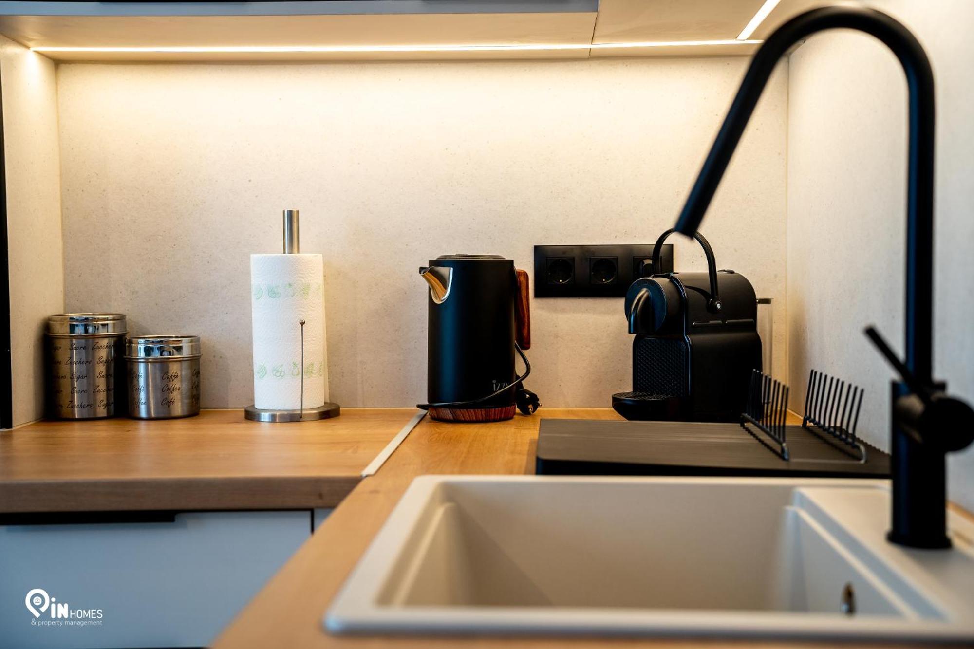 Phevos & Athena Luxury With View In